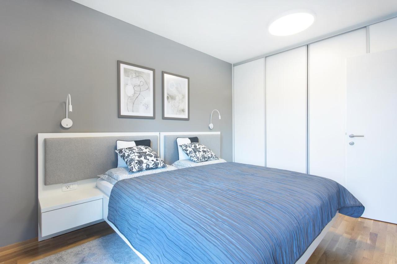 Apartments Poklukar בלד מראה חיצוני תמונה