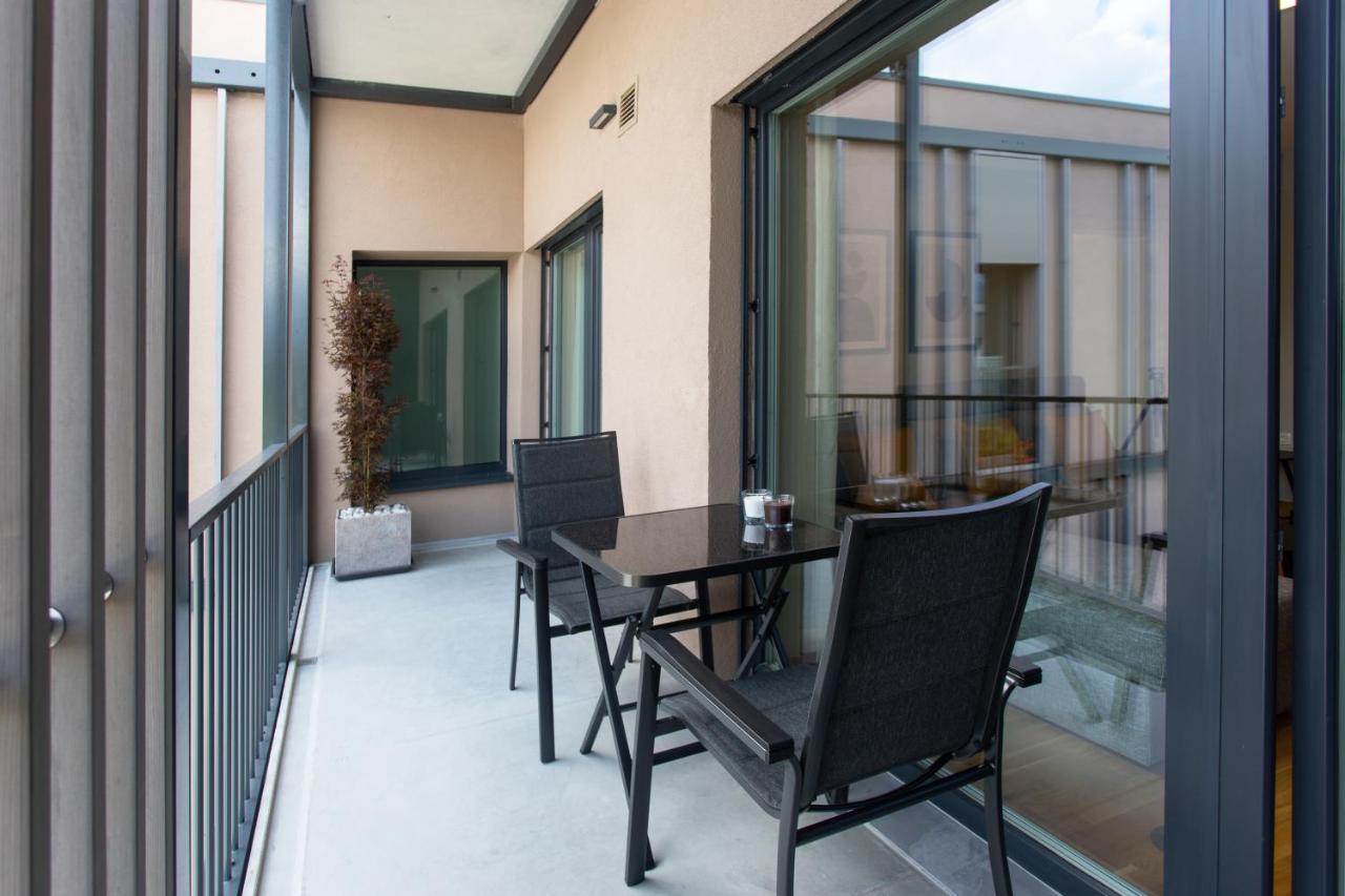 Apartments Poklukar בלד מראה חיצוני תמונה
