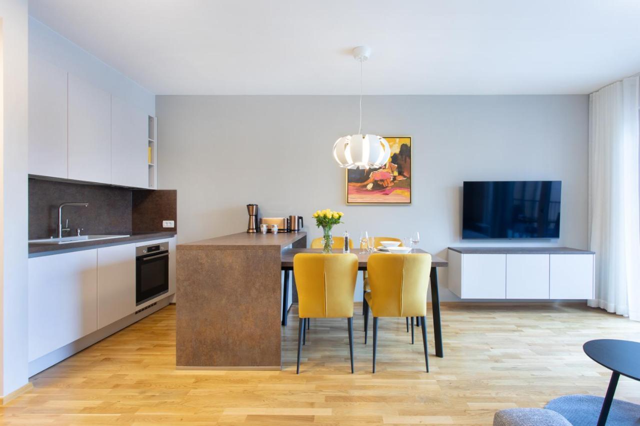 Apartments Poklukar בלד מראה חיצוני תמונה