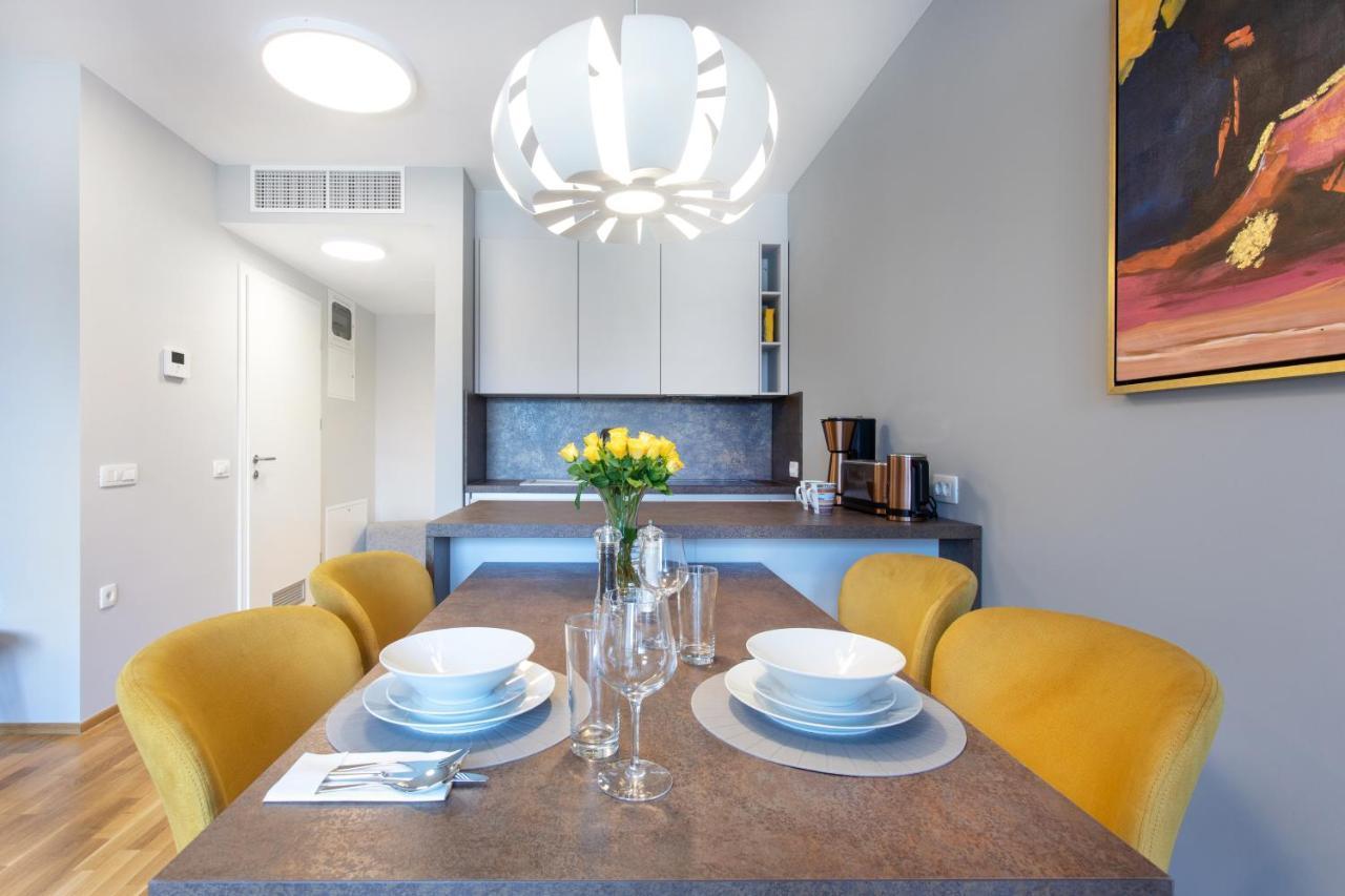Apartments Poklukar בלד מראה חיצוני תמונה