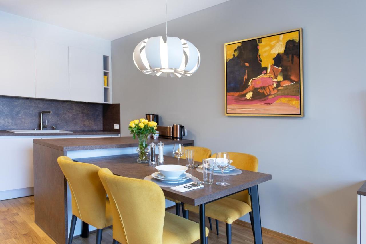 Apartments Poklukar בלד מראה חיצוני תמונה
